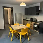 Lägenhet Elise Gzira