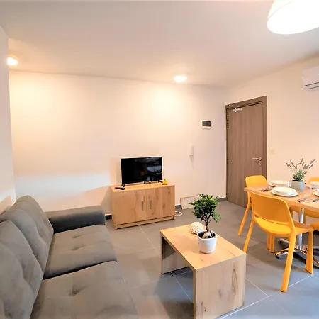 Elise Apartament